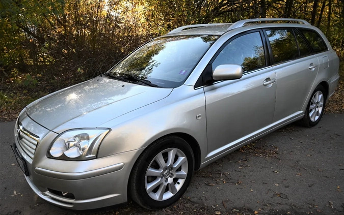 Toyota Avensis cena 18800 przebieg: 245000, rok produkcji 2006 z Zduńska Wola małe 254